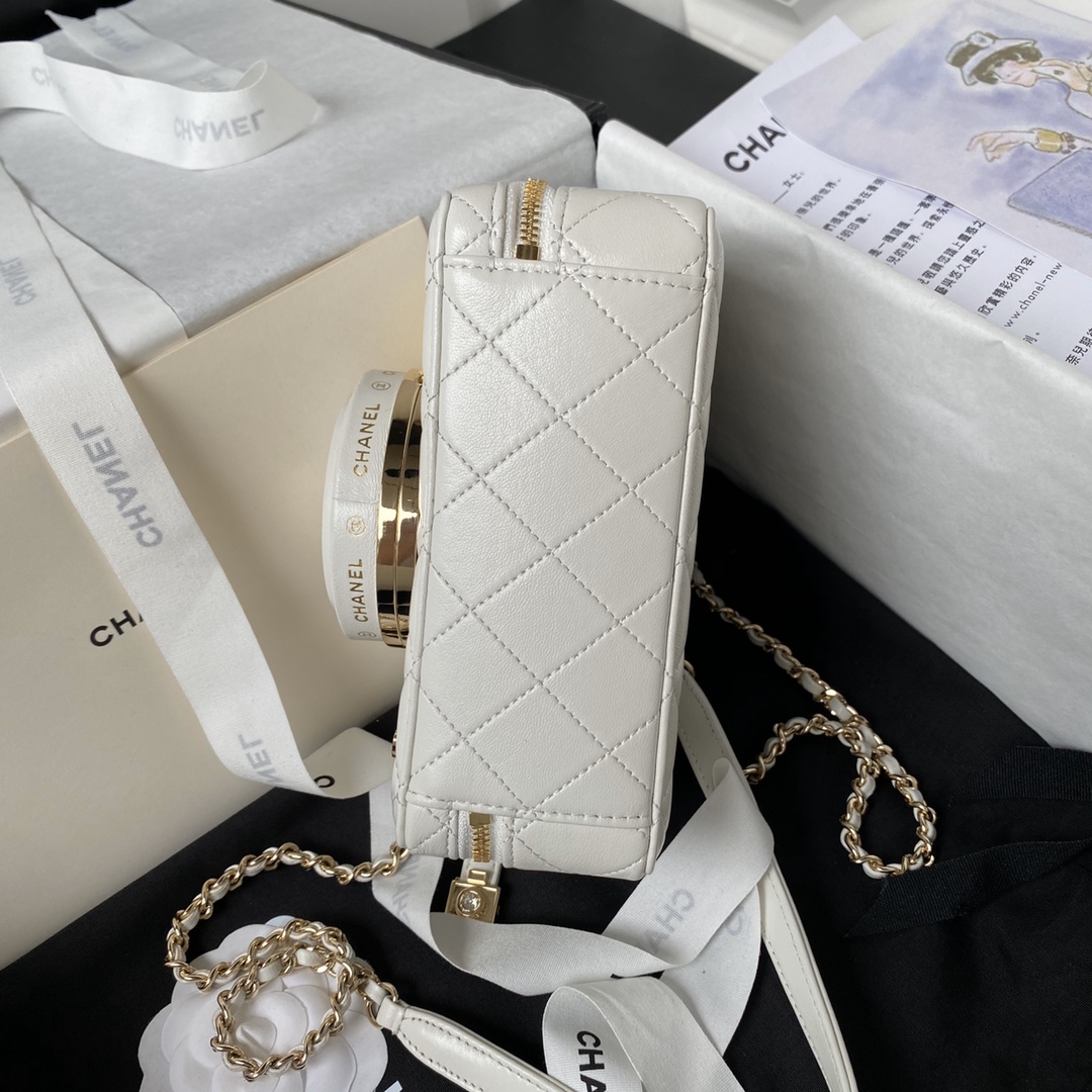 CHANEL CAMERA BAG Lambskin White